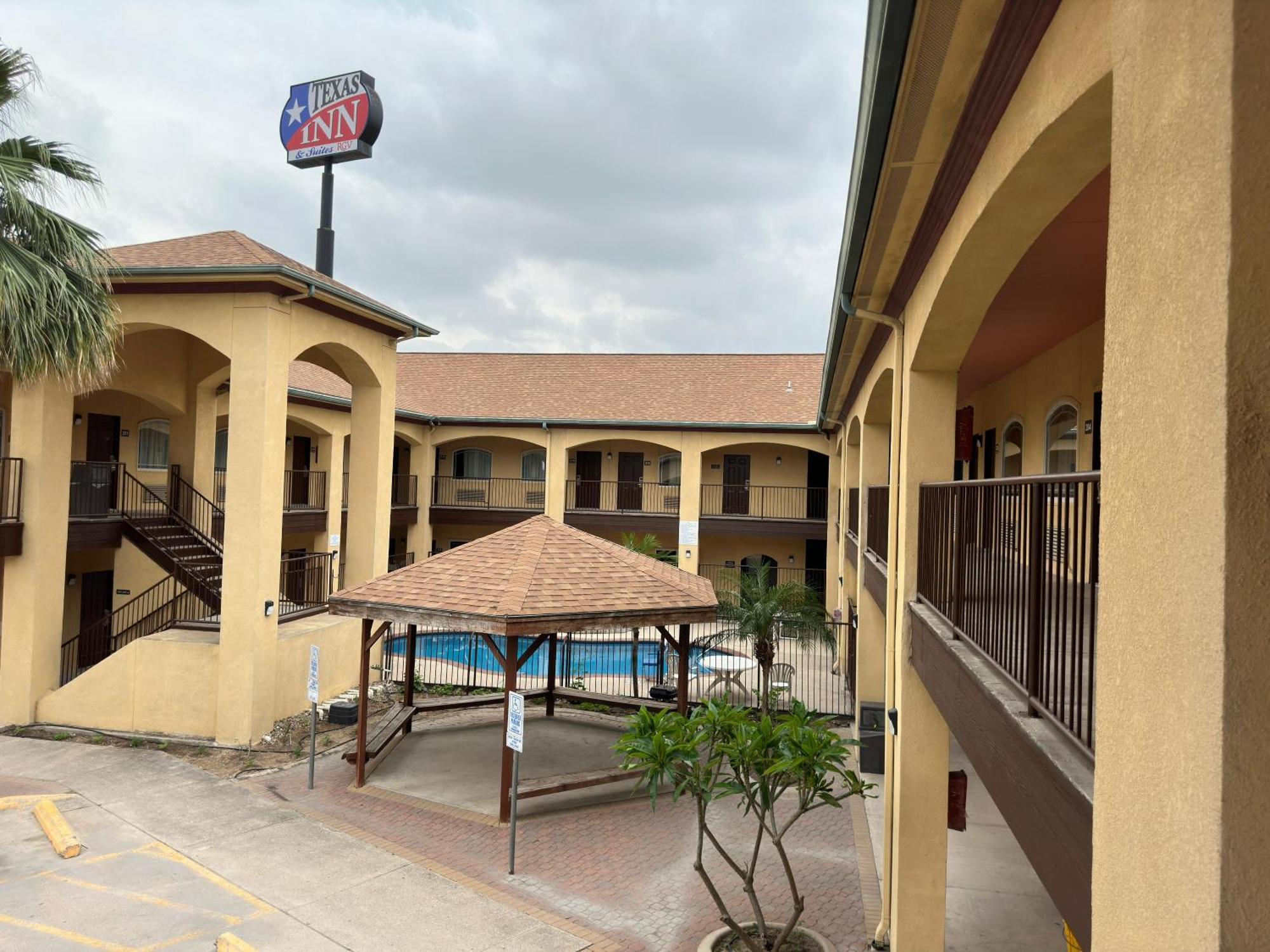 Texas Inn And Suites Rgv Edinburg Kültér fotó